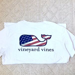 🐳🇺🇸Vineyard vines t-shirt